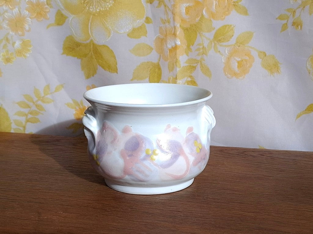 Pretty Little Ceramic Pot